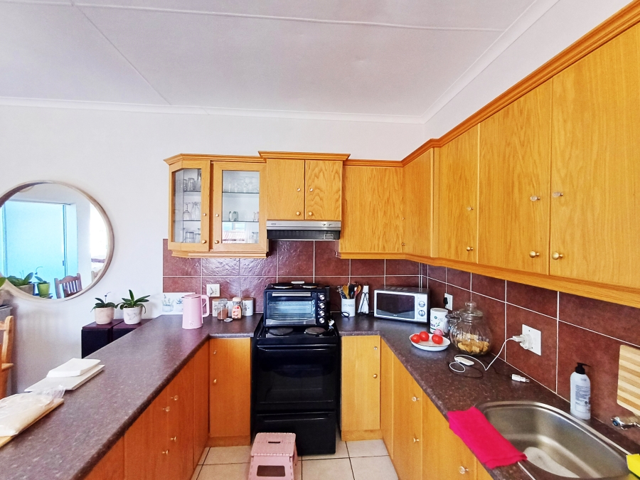 2 Bedroom Property for Sale in Kleinmond Western Cape